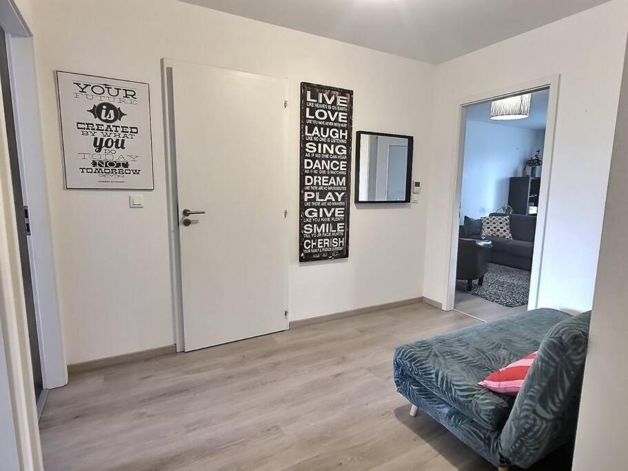 Superbe Appartement Avec 2 Balcons - Vue Sur La Cathedrale Environ 15 Min En Tram Страсбург Екстериор снимка